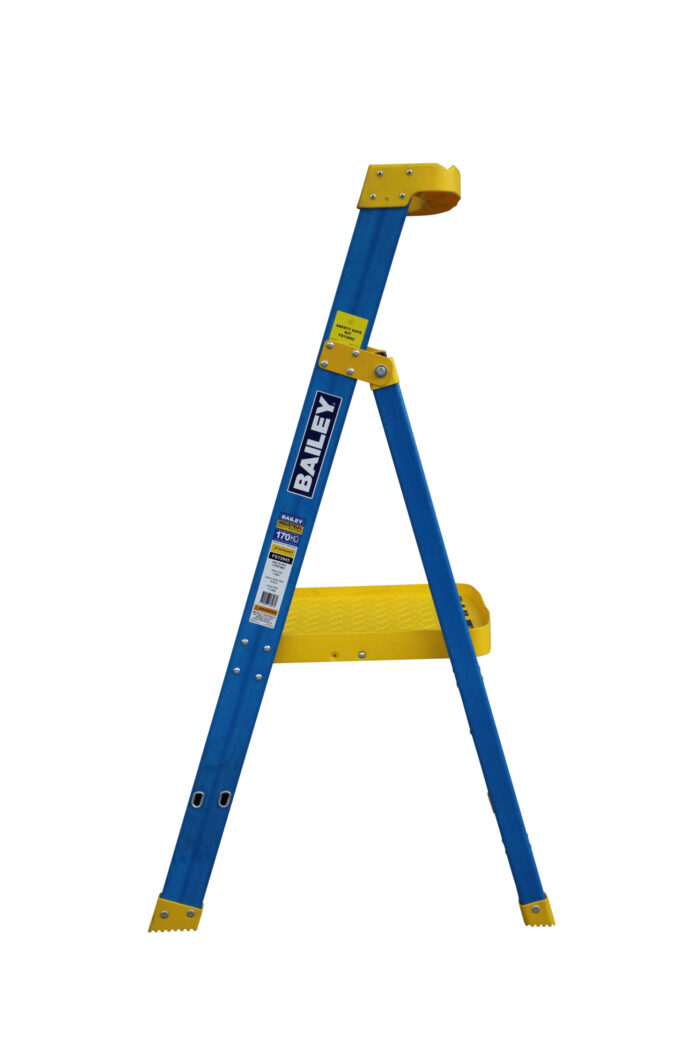 Bailey Pro Punchlock Fibreglass Platform Ladder 3 Steps 170KG, 0.85m Platform Height, FS13946, side open view