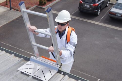 Ladder Support Bracket Horizontal, climbing ladder safety