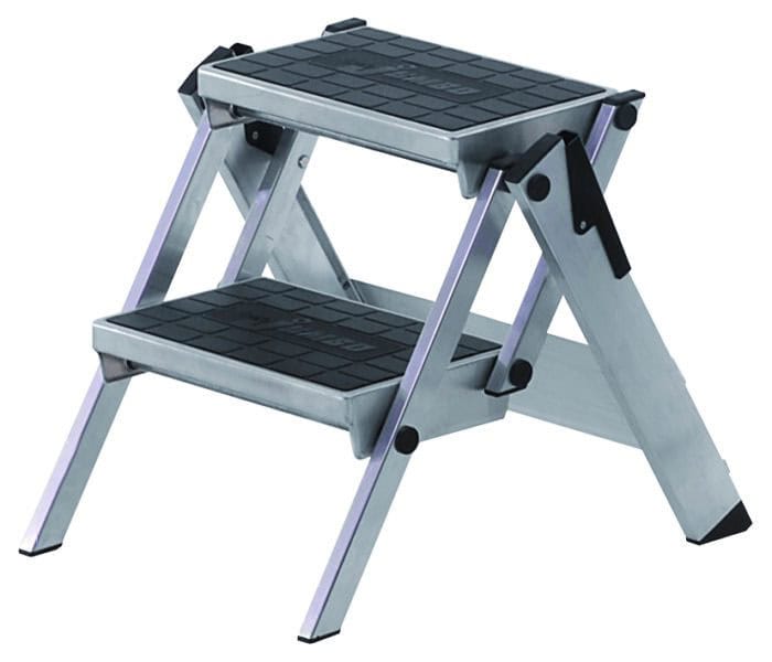 Little Jumbo 210C Compact Safety Step open position