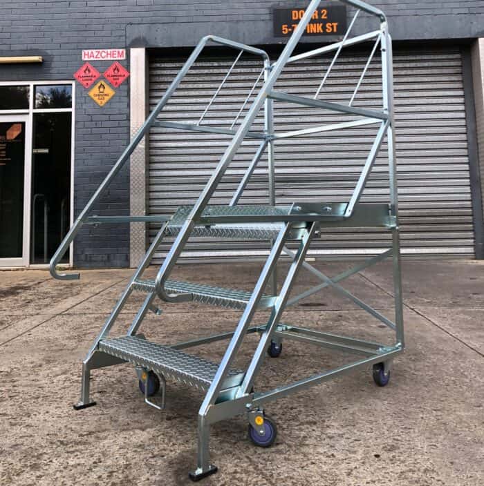 BJ Turner Order Picking Steel Platform Ladder 3 Step Platform Height 3ft/ 0.72m