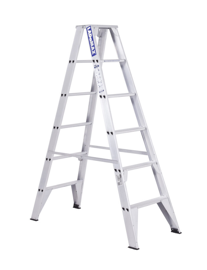Ladamax Aluminium ladder 6'1.2m DS062 Open position