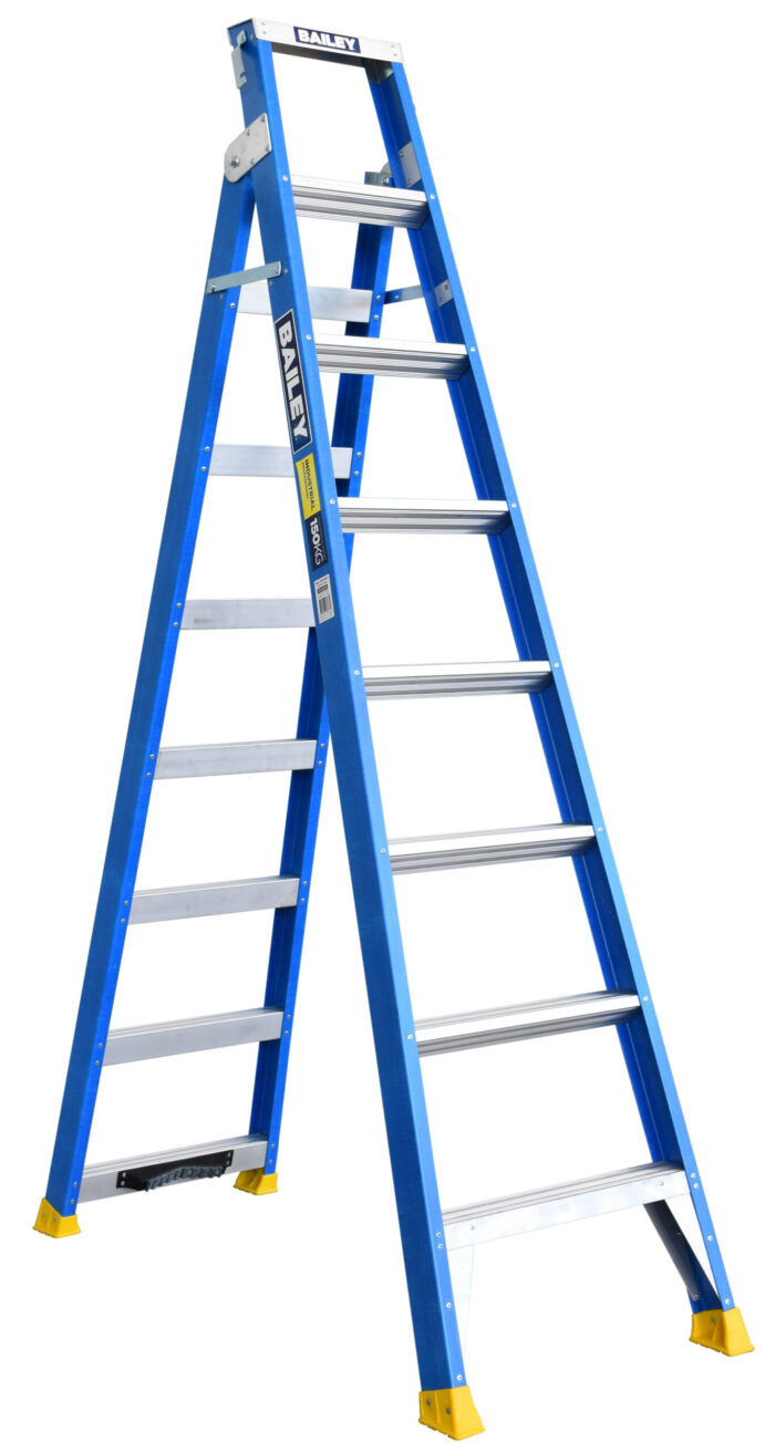 FS13670 PI STEPLADDER scaled 1.jpg