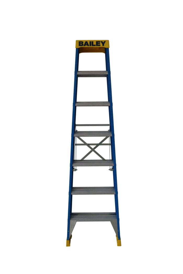 Bailey Professional Punchlock Fibreglass Double Sided Step Ladder 7ft 2.1m FS13981 Front Closed position